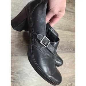 Clarks Artisan Mules Clogs Heel Black Leather Buckle Slip On Shoes Size 9N thumbnail 7