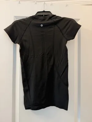 Lululemon Swiftly Tech Short Sleeve thumbnail 2