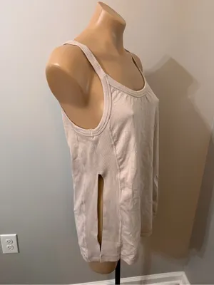 Free People Movement Ivory Tank Top Slit Pocket Athletic Athleisure thumbnail 2
