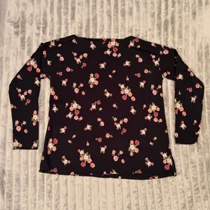 J. Jill Luxe Supima Boat-Neck‎ Tee Black Floral Rose Long Sleeve Top Small thumbnail 2