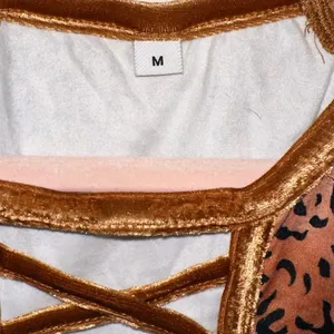 Leopard Print Velvet Sleeve‎ Top Lace-Up Neck Medium thumbnail 4