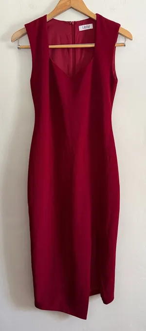 Lilyful Burgundy Sweetheart V Neck Sleeveless Midi Sheath Dress Side Slit Small thumbnail 1
