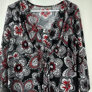 Kim Rogers Y2K 90s Top Medium Black Floral Paisley Boho Teacher Flowy Workwear thumbnail 3