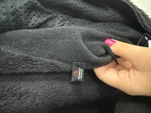 Patagonia R2 Polartec High Loft Hooded Fleece Jacket Black Women’s M thumbnail 7