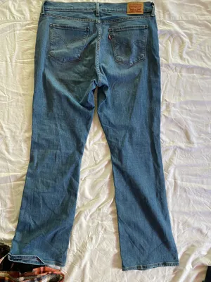 Levi's Classic Bootcut Jeans thumbnail 3
