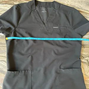 Jaanuu Scrub Top Women’s Black Medium thumbnail 6