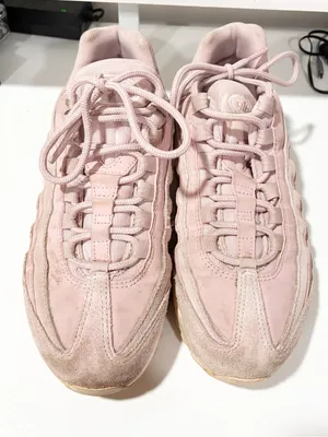 Nike Air Max 95 Premium Barely Rose Low Top Sneaker Size 7.5 thumbnail 2