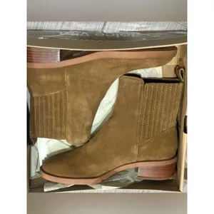 Dolce Vita BrownSuede Chelsea Ankle Boot Farlin size 8.5 thumbnail 2