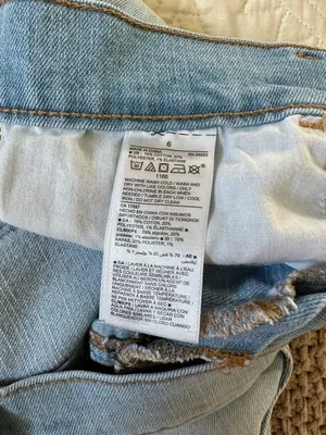 Old Navy Denim Shorts thumbnail 4