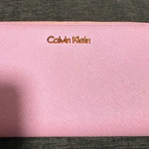 calvin klein Long Wallet Light Purple With Gold Logo thumbnail 2