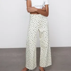 NEW Zara The Marine Straight Floral Jeans 2 thumbnail 4