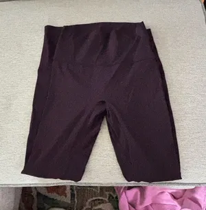 Gymshark Butt Scrunch Leggings thumbnail 1