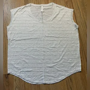 Athleta striped shirt large thumbnail 1