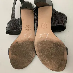 Stuart Weitzman Sz 8.5 Dark Gray‎ Snakeskin Leather Slingback Heels Python Pumps thumbnail 6