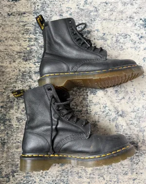 Dr. Martens Boots thumbnail 1