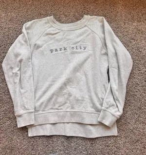 Park City Sweatshirt Gray thumbnail 1