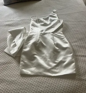 White Bow Dress thumbnail 3