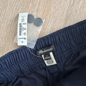NWT Madewell Straight-Leg Pants High Rise, Drapeweave TENCEL™ Blend – Navy color thumbnail 9