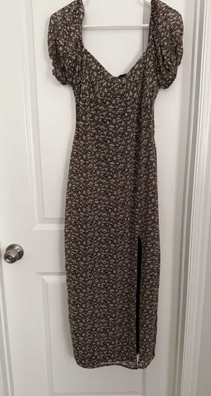 Misguided floral dress thumbnail 2