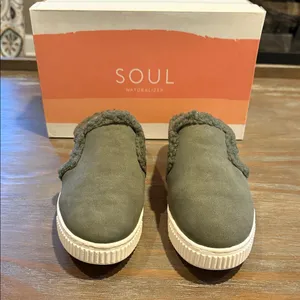 SOUL Naturalizer‎ Women's Green Cozy Slippers Size 8.5W Wide New In Box thumbnail 3