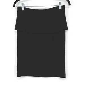Alice + Olivia Employed Black Peplum‎ Pencil Skirt Size 6 Silk Lining thumbnail 2