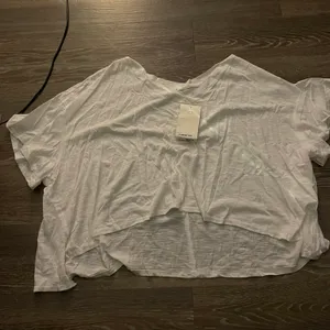 Boutique NWT Charlotte Avery White Short Sleeve Oversized Tshirt thumbnail 12