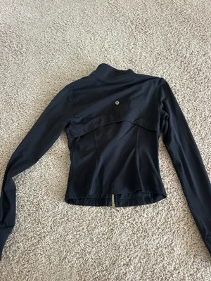 Lululemon Jacket Define Black with gold  thumbnail 2