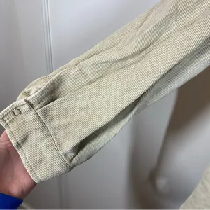 12th Tribe‎ Tan Lightweight Denim Shirt Jacket western distressed Yellowstone thumbnail 4