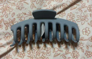 Boutique Hair Clip thumbnail 1