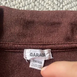 Garage crop top thumbnail 3