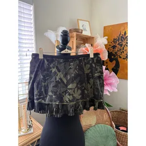 Lululemon City Sky Run By Pop Cut Fatigue Green Black Camo Ruffle Tennis Skirt thumbnail 2