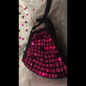 Hot Pink Sequin Grid Pattern Breathable Mask thumbnail 5