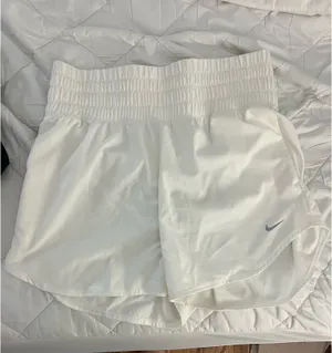Nike Shorts thumbnail 1