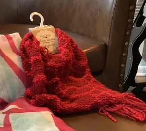 Scarves Red thumbnail 2