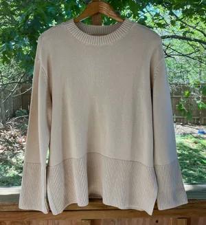 Gap Women's Long Sleeve Taupe Crew Neck Sweater Size L. NEW thumbnail 1