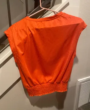 Red Short Sleeve Top Size XS thumbnail 2