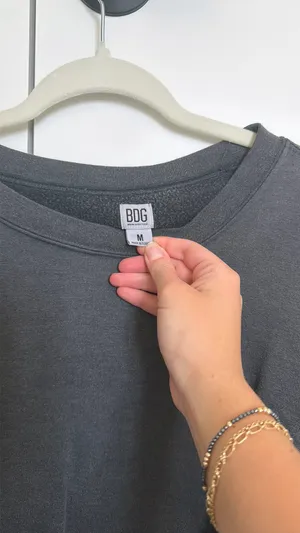 BDG Cropped sweatshirt  thumbnail 3