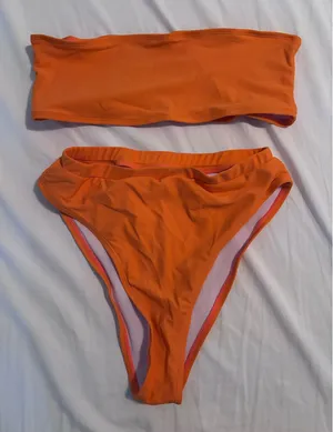 Orange Bandeau Bikini Size M thumbnail 1