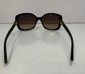 Sunglassess thumbnail 5