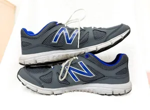New Balance 550 V4 athletic shoes. Gray with royal blue. Running shoes. Sz 9.5 thumbnail 7