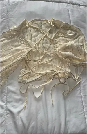 Long Sleeve Cropped Shirt Gold Size XS thumbnail 3