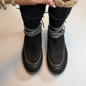 OTBT‎ Womens Black Slope Faux Shearling Lined Winter Boots Mid Calf Wrap Lace thumbnail 12