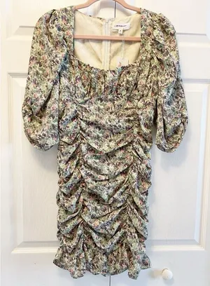 Mable Dress Women’s‎ Size M Multi Color Floral Ruched Short Sleeve Rear Zip NWT thumbnail 1