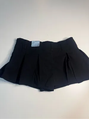 madden girl Black Pleated Skort size L thumbnail 2