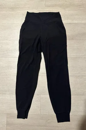 Lululemon Align Joggers thumbnail 1
