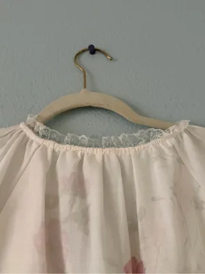 White Floral Midi Dress with Lace Trimmings & Flower Buttons thumbnail 9