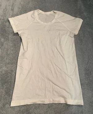 lululemon athletica White swiftly tech tee thumbnail 1