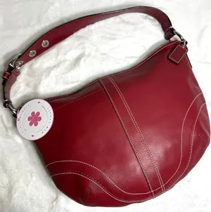 Y2k COACH F10908 Red Solo Hobo Shoulder Bag thumbnail 1