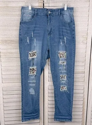 Distressed Jeans with Leopard Lined Rips Stretchy Tapered Leg-1X thumbnail 1