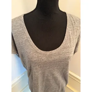 Banana Republic Heather Gray Linen Scoop Neck T-Shirt Relaxed Fit Minimalist thumbnail 3